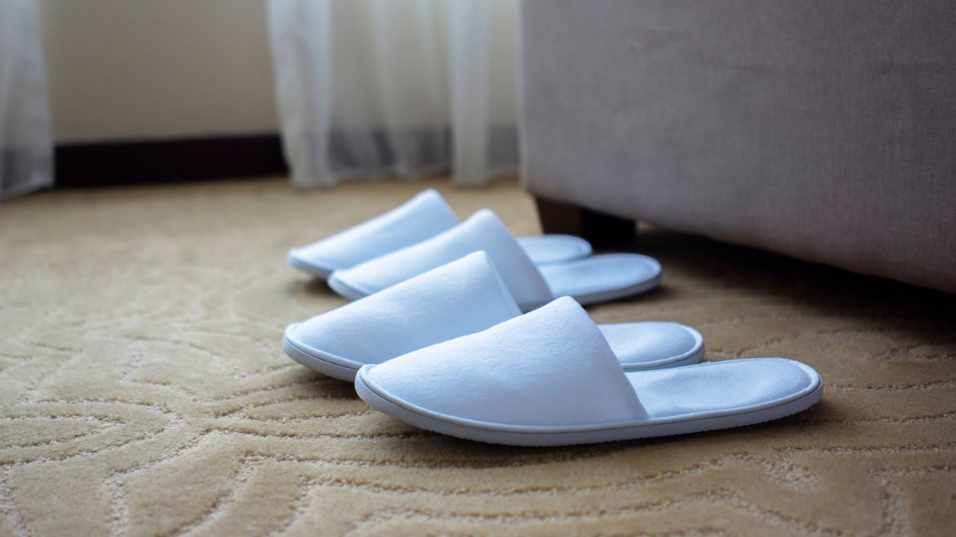 Why Choose The Best Luxury Hotel Slippers?